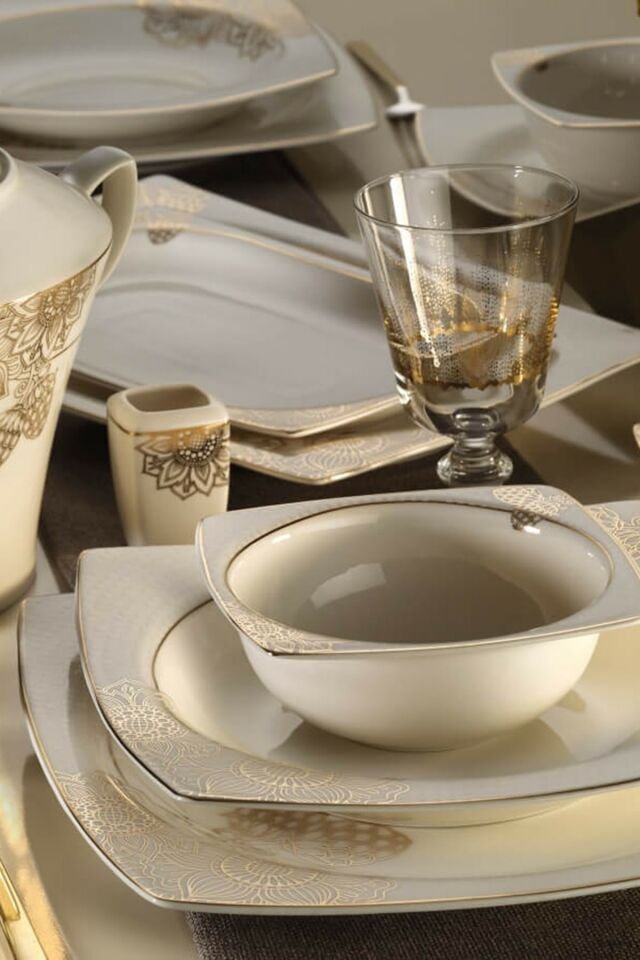 Kütahya Porcelain Bone Mare 62 Pieces 10362 Patterned Dinnerware