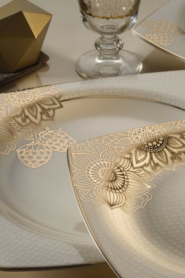 Kütahya Porcelain Bone Mare 62 Pieces 10362 Patterned Dinnerware