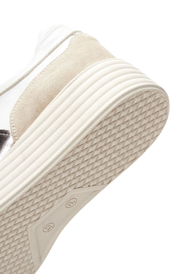 Women's Thick Sole Genuine Leather Sneaker