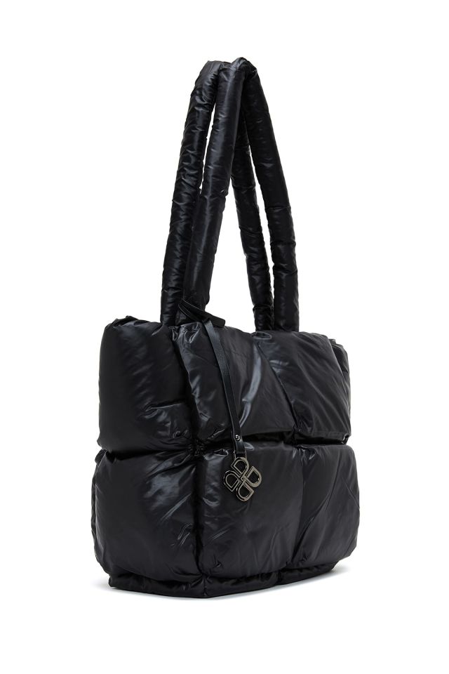 Women's Quilted Shoulder Bag