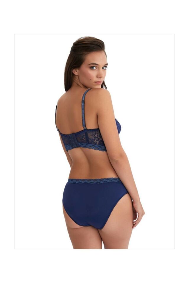 665 Lace Capless Bralet Set