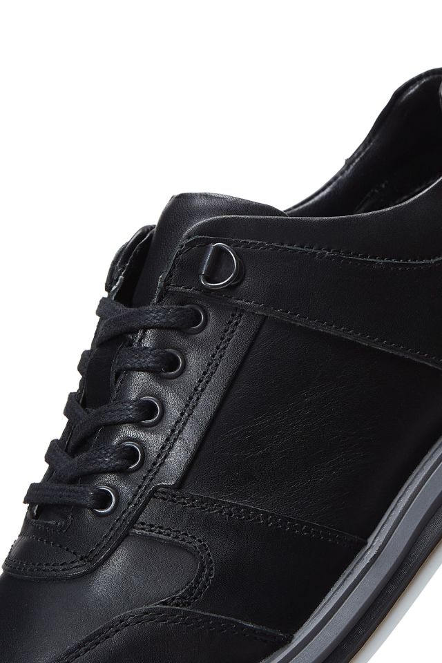 Men's Leather Sneakers