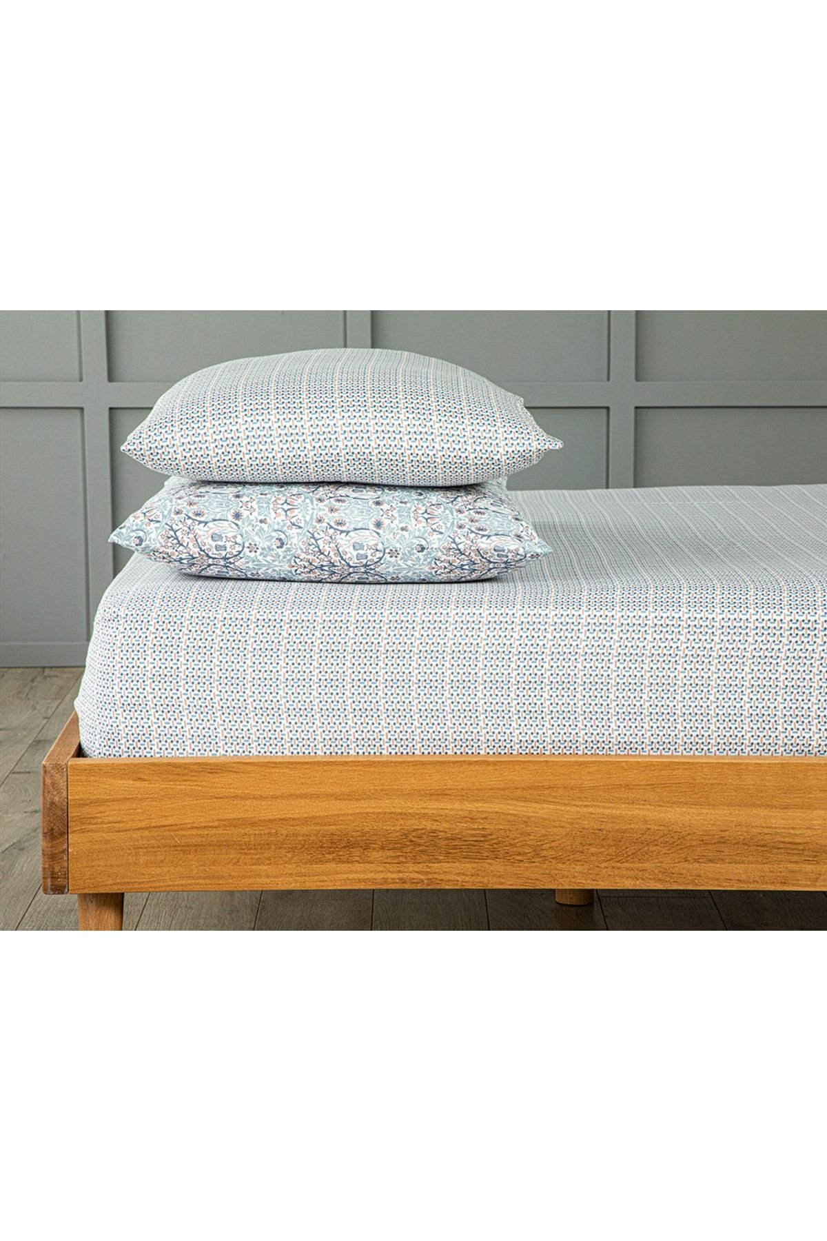 Trellis Easy to Iron Single Bed Sheet 160x240 Cm Blue – Cinnamon