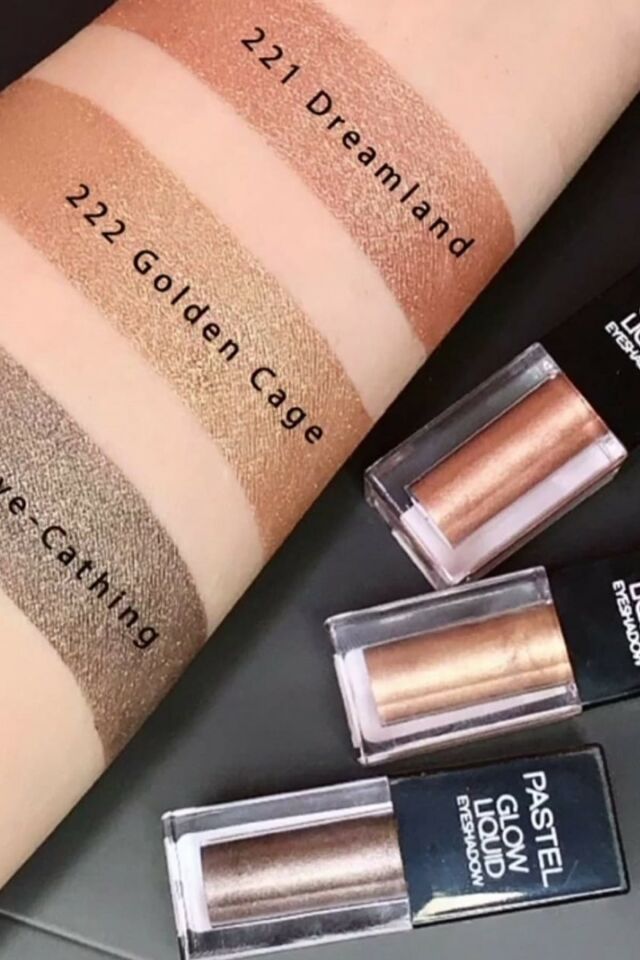 Glow Lıquıd Eyeshadow 221