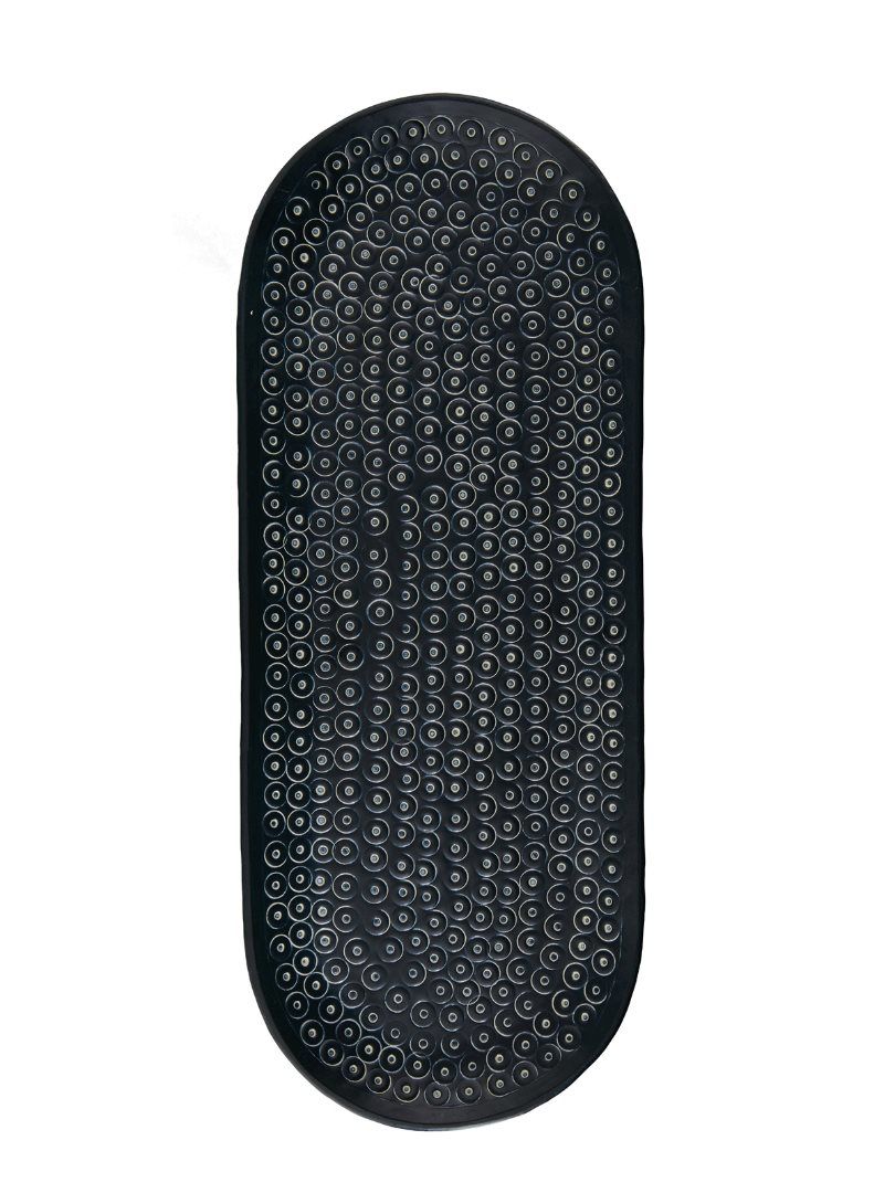 Relief Metal Oval Dekoratif Tabak