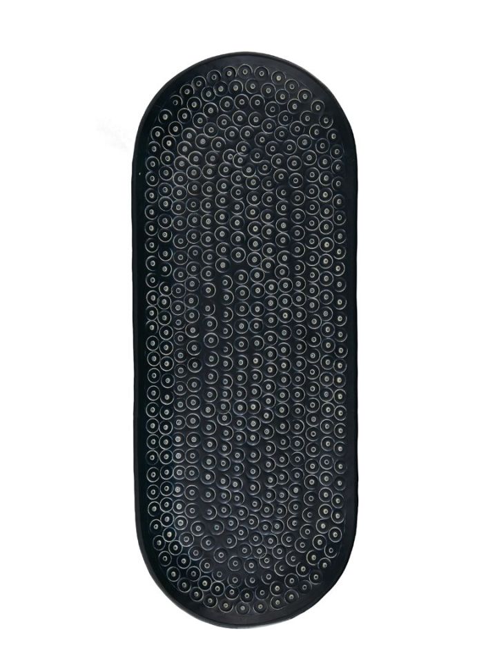 Relief Metal Oval Dekoratif Tabak