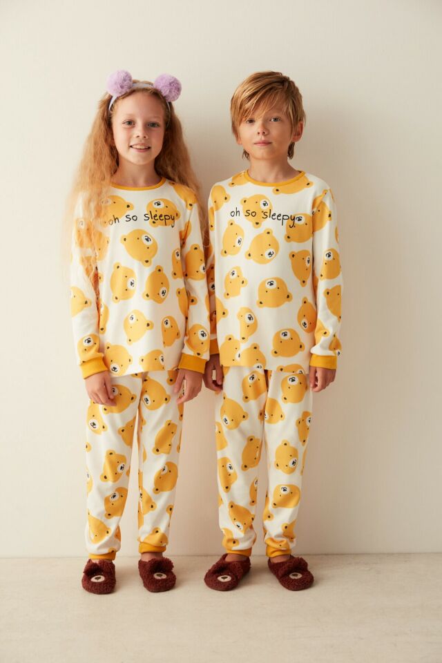 Beyaz Erkek Çocuk U. Bear Termal Pijama Takımı
