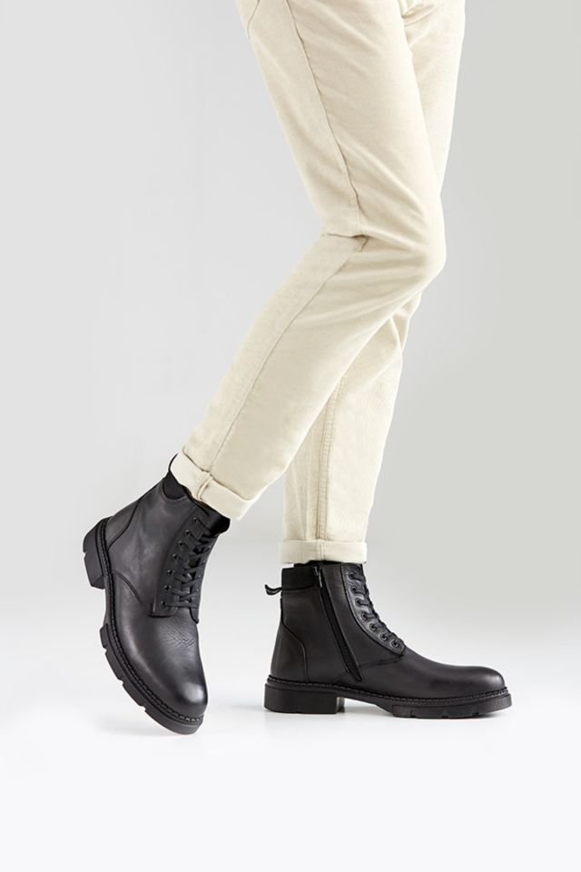 Men's Leather Boots