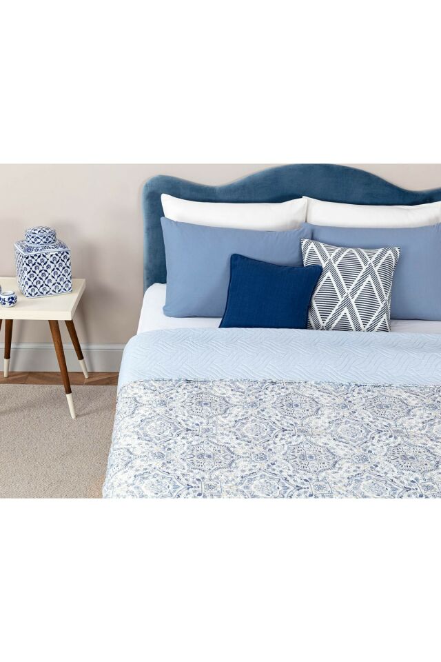 Alard King Size Multi-Purpose Bedspread