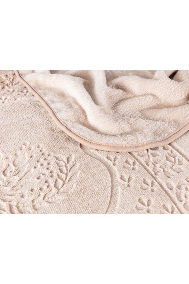 Rochelle Mink Emboss Double Blanket - Beige