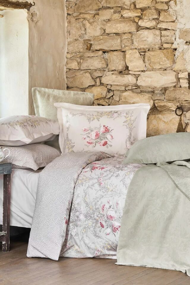 Petra Pink 100% Cotton Single Duvet Cover & Pillow Set