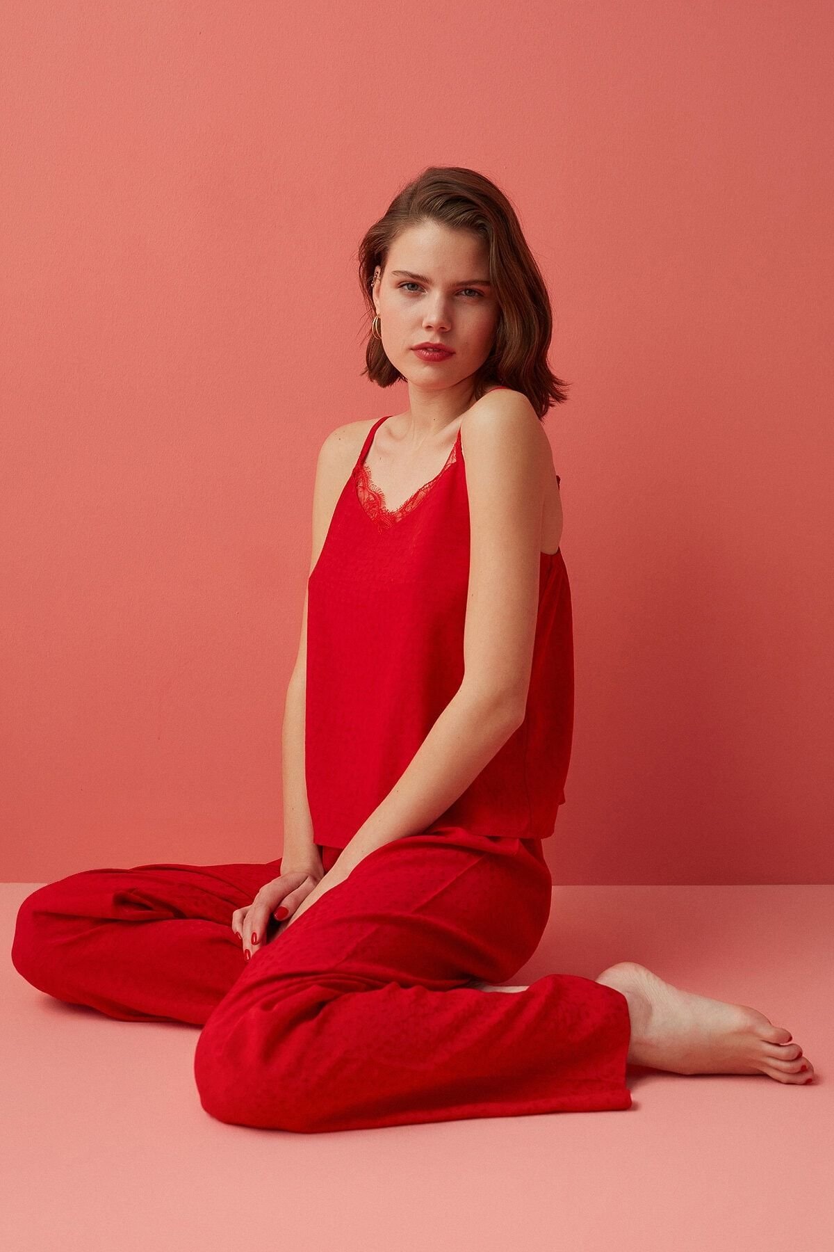 Alev Kırmızı Love Aura Atlet Pijama Takımı