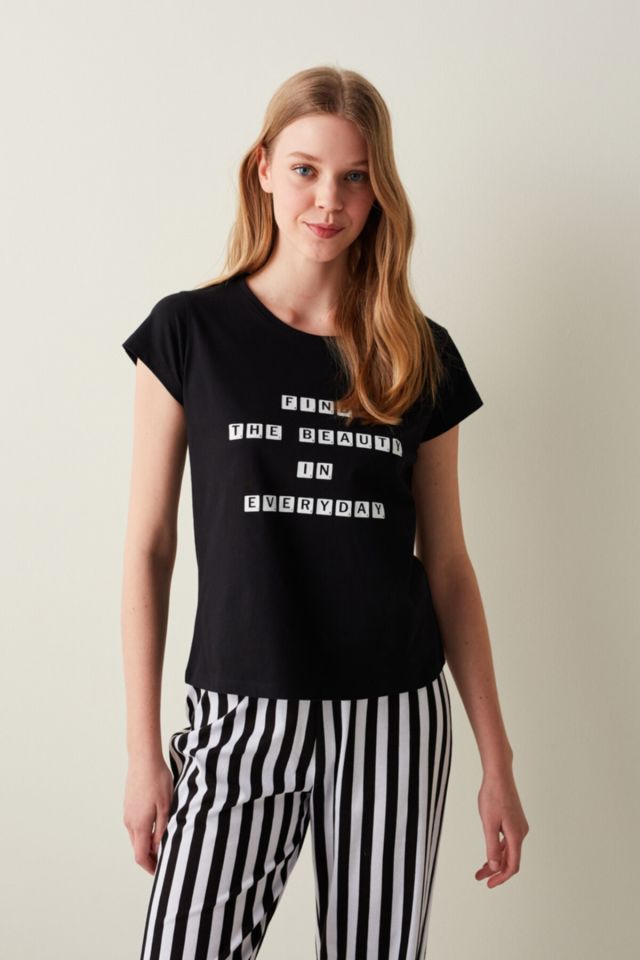 Ent Beauty Pajamas Set