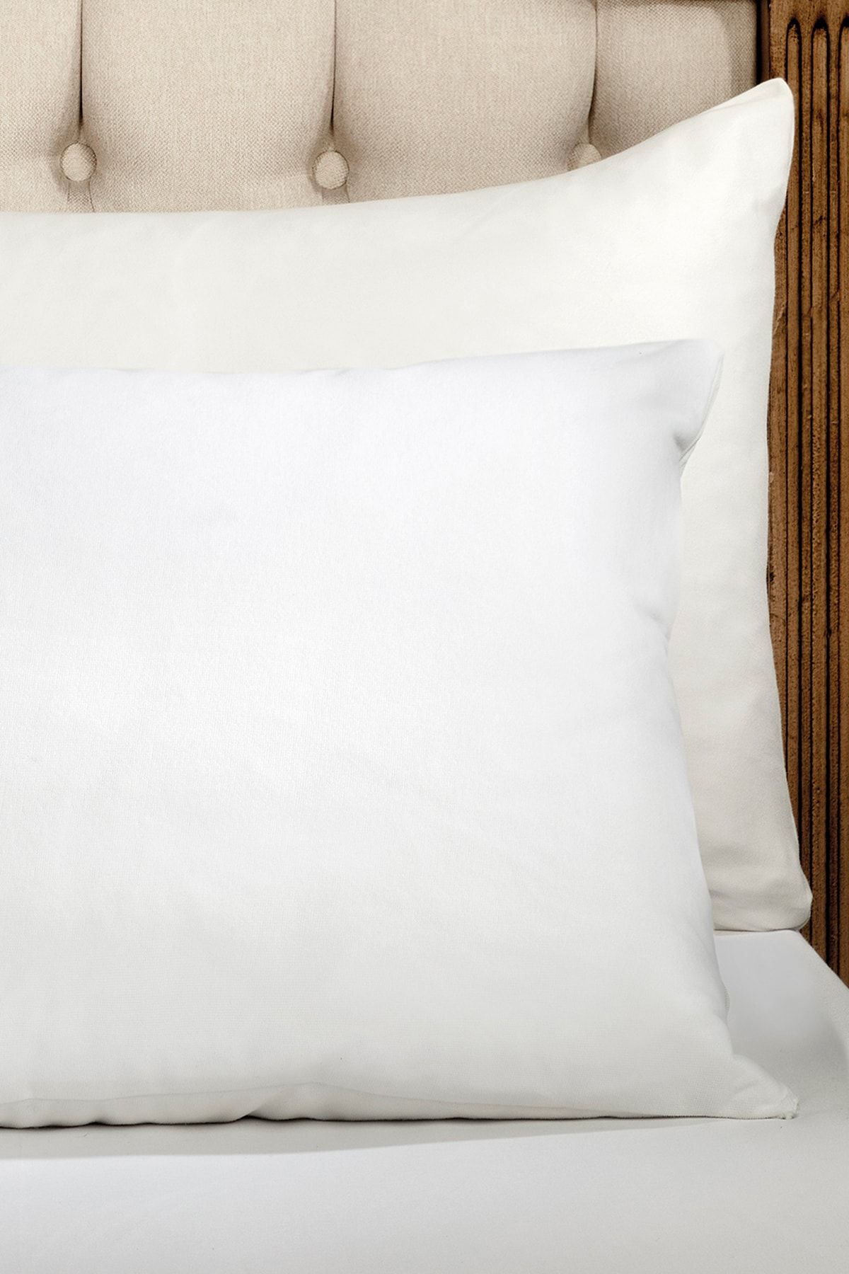 Ancile Liquid Proof Pillow Cover