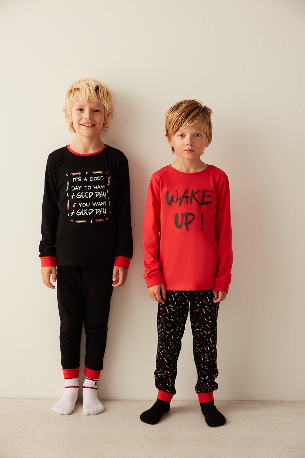 Çok Renkli B. Wake Up İkili Pijama Takımı