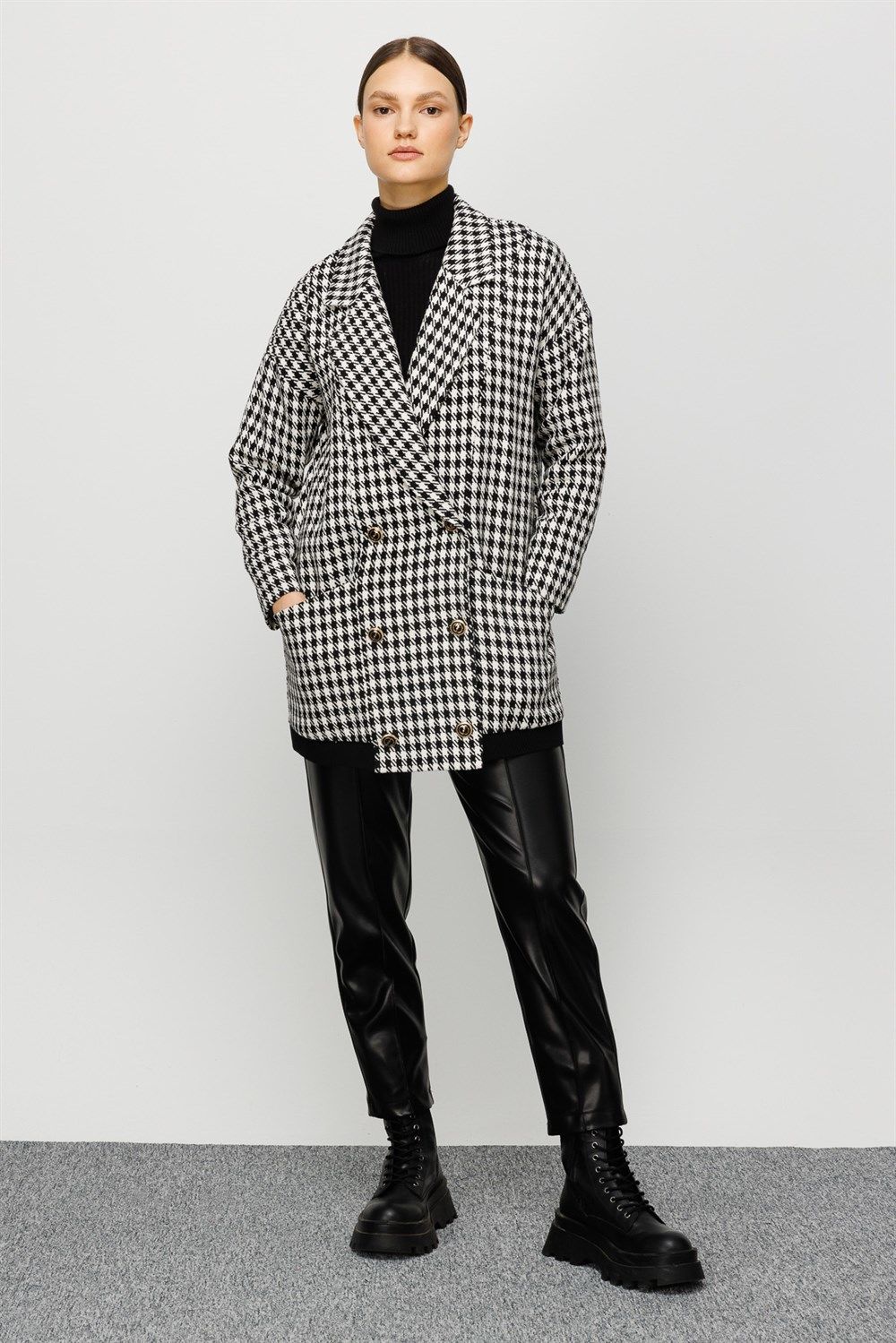 Ghisa Rib Detailed Jacket BLACK WHITE SWEATER