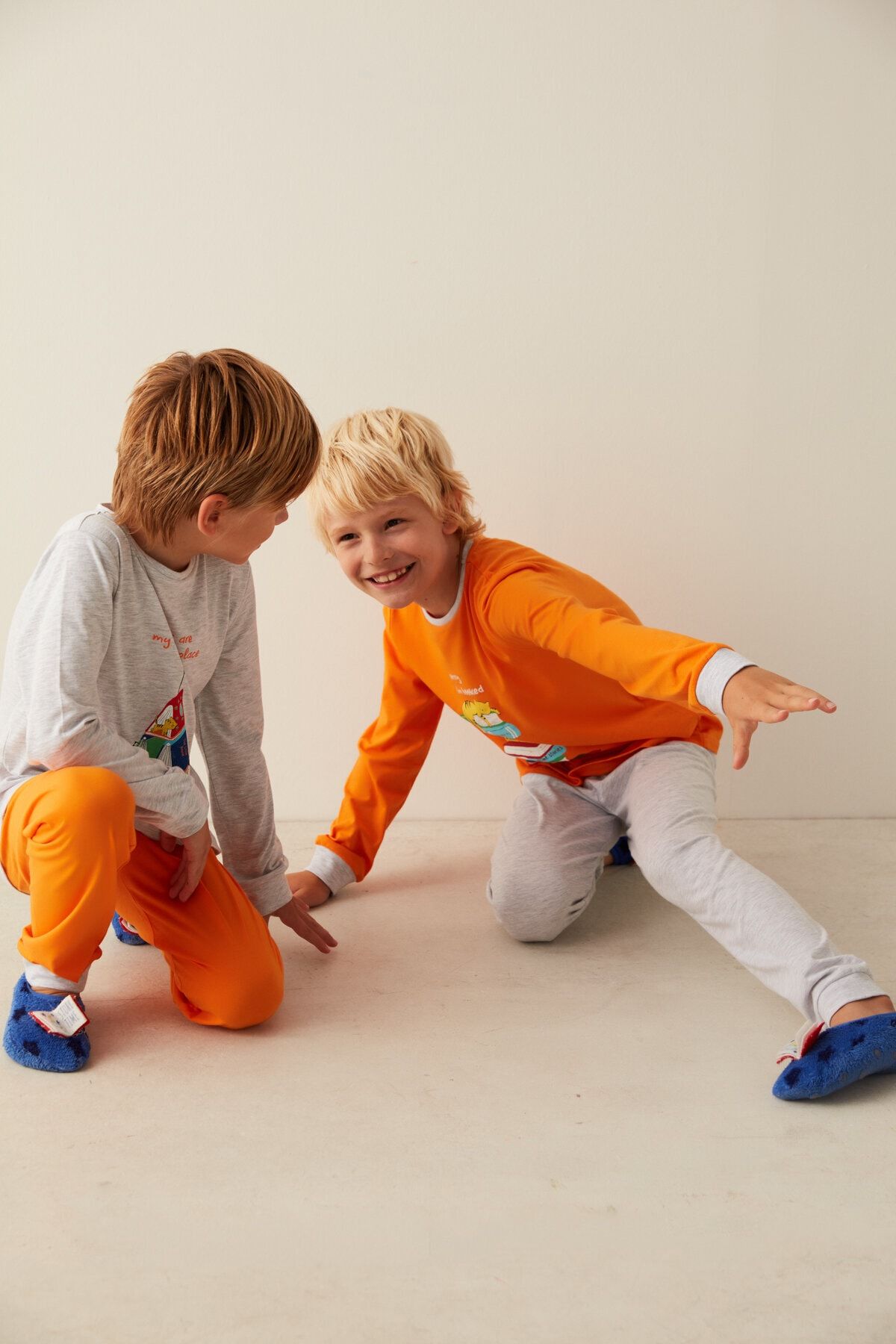 Multicolored Boys B. Book Tent Pajamas Set of 2