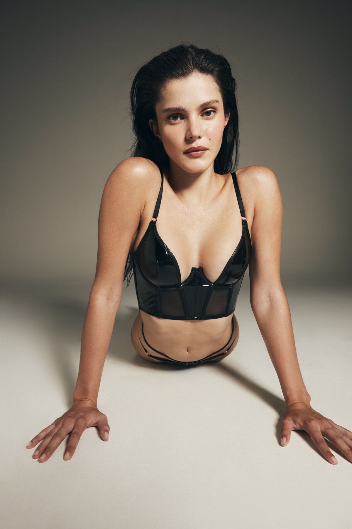 Siyah Brigitte Büstiyer