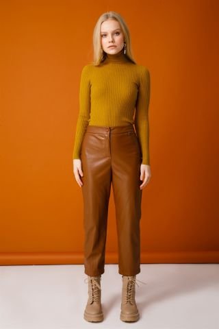 Ghisa Elastic Leather Trousers CAMEL